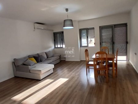 JEPET ME QIRA APARTAMENT 2+1 PRANE UKD, DURRES!