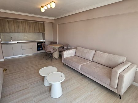 JEPET ME QIRA APARTAMENT 2+1 NE BULEVARDIN EPIDAMN