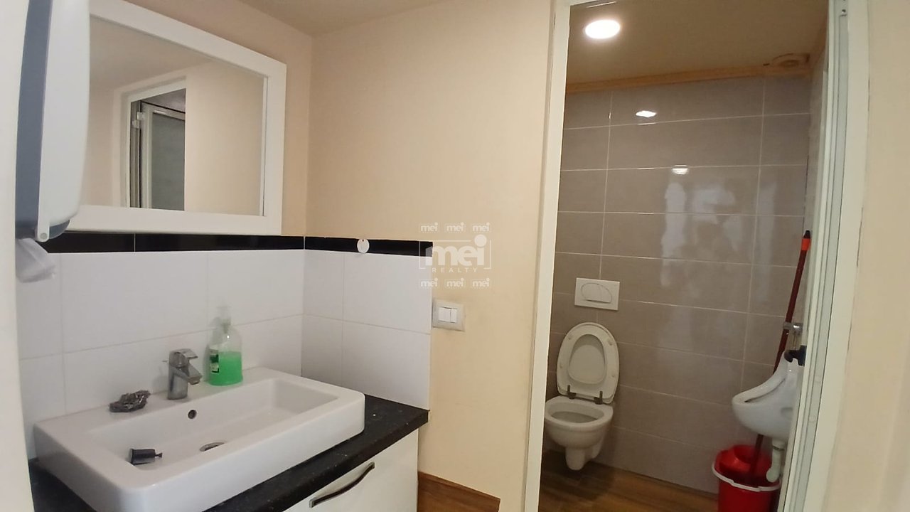 BUSINESS PREMISES FOR RENT AT THE FORMER DISTRICT!