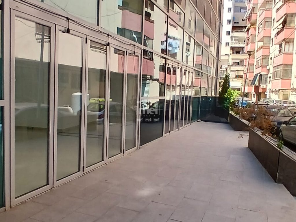 JEPET ME QIRA AMBJENT BIZNES PRANE KOPESHTIT SOTIR NOKA !