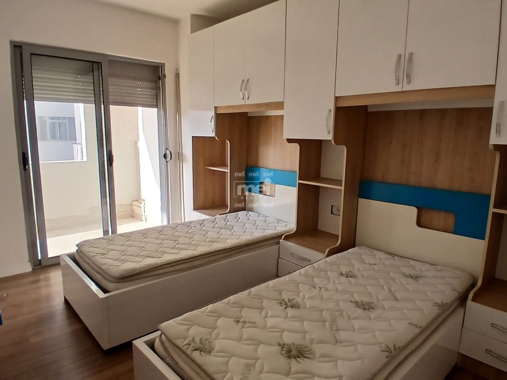 JEPET ME QIRA APARTAMENT 2+1 PRANE UKD, DURRES!