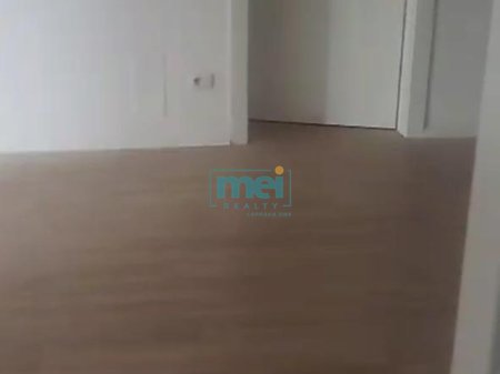 Jepet me Qera Super Apartament 2+1 te Rruga e Kavajes!