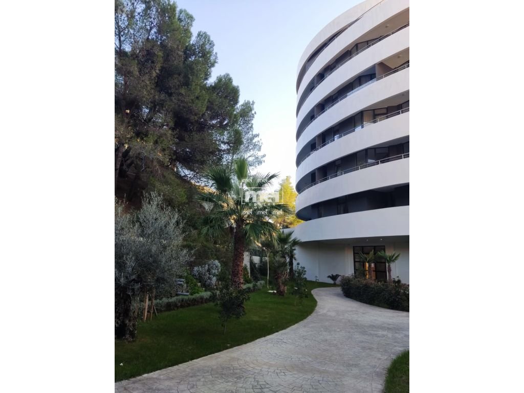 JEPET ME QIRA APARTAMENT 1+1  TEK WHITE HILL RESIDENCE+POST PARKIMI!