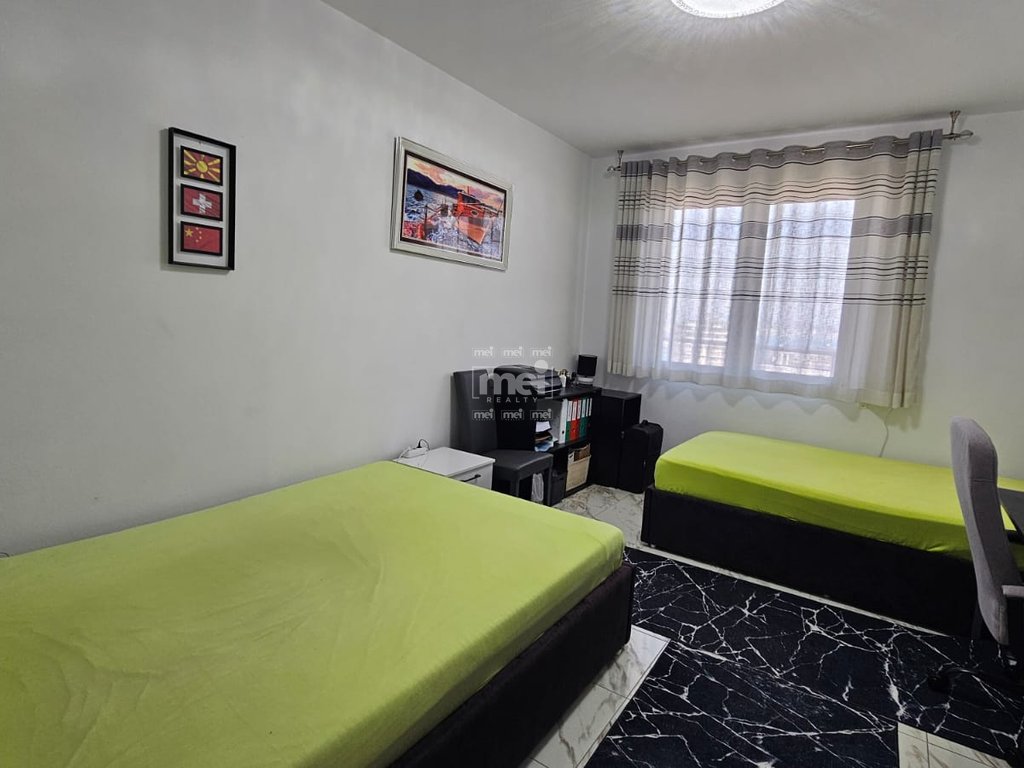 SHITET APARTAMENT 3+1+2 NË VOLLGA – PAMJE DETI!