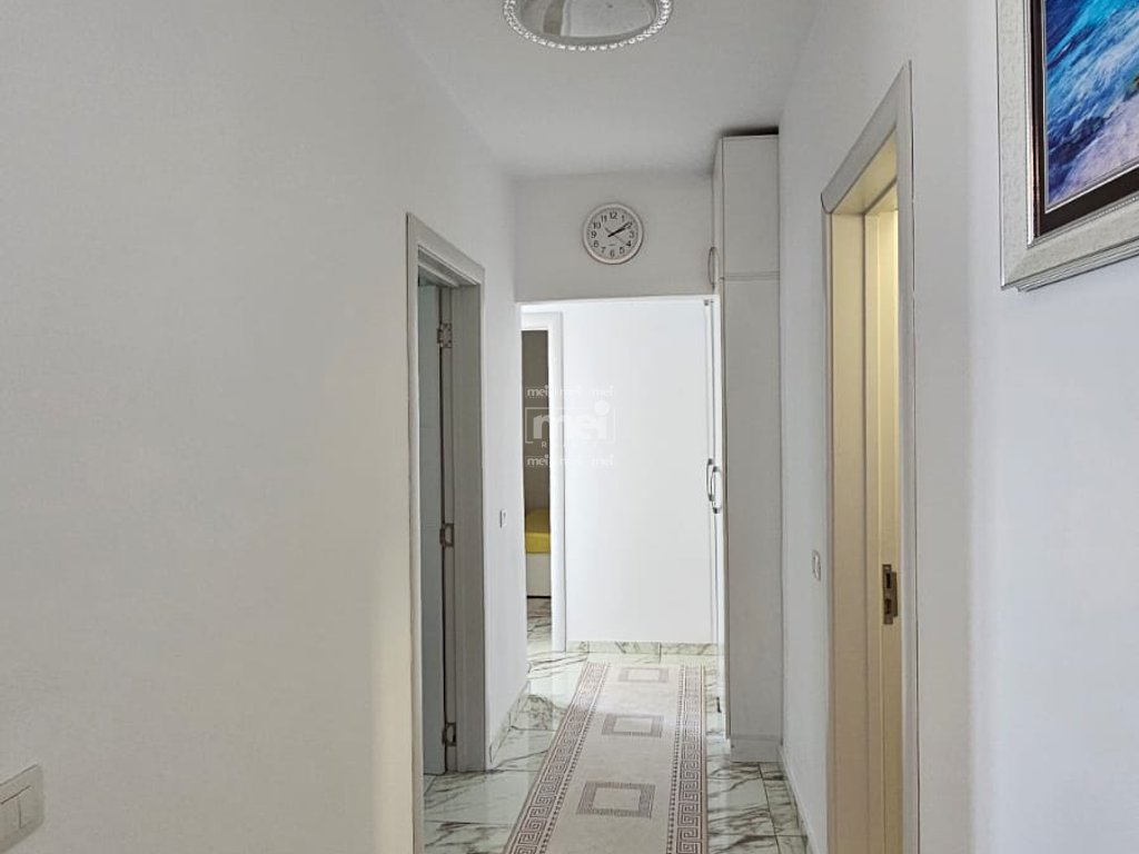 SHITET APARTAMENT 3+1+2 NË VOLLGA – PAMJE DETI!