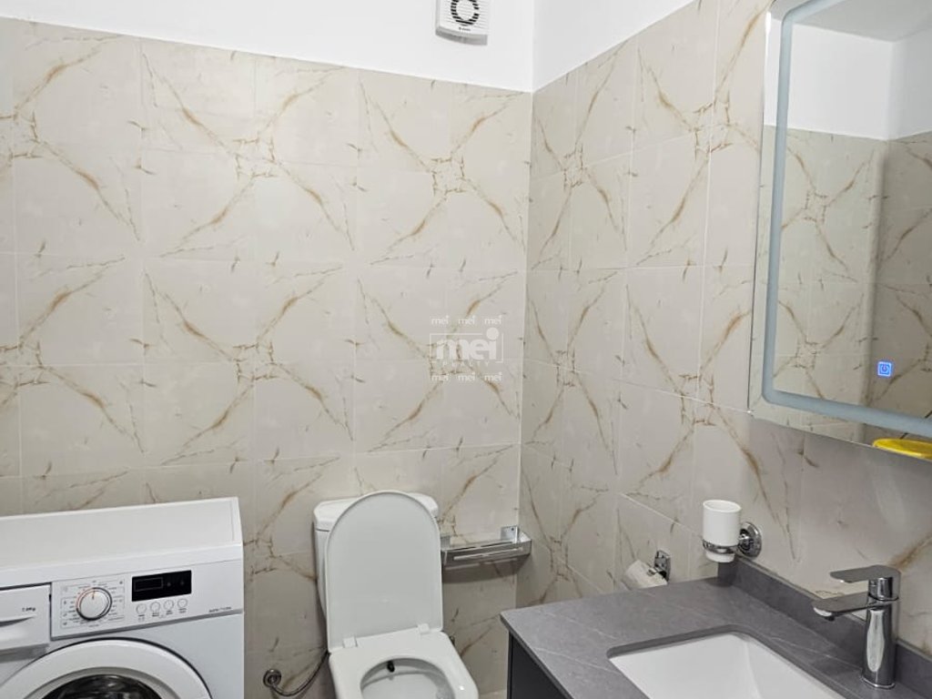 SHITET APARTAMENT 3+1+2 NË VOLLGA – PAMJE DETI!