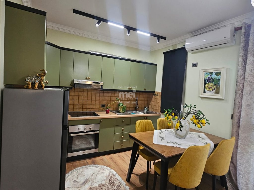 SHITET APARTAMENT 1+1 TEK MUZEUMI