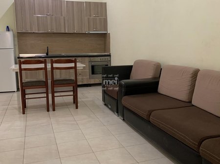 JEPET ME QIRA APARTAMENT 2+1 NE PLAZH !