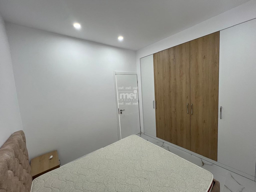 JEPET ME QIRA APARTAMENT 1+1 NE QENDER!