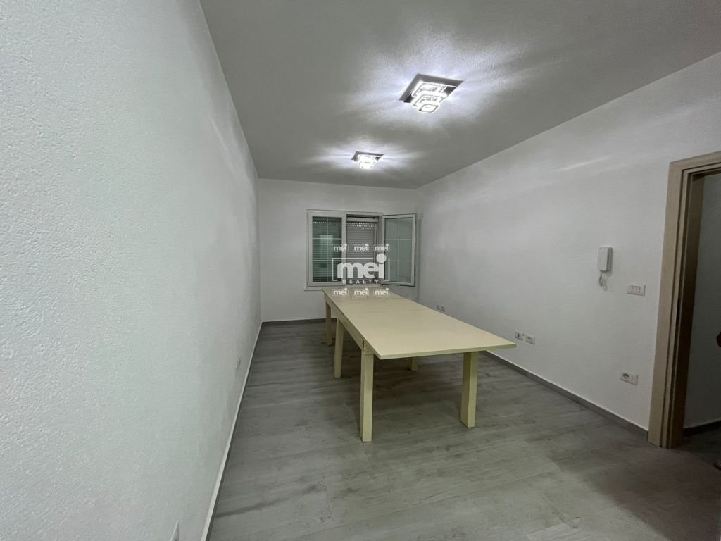 JEPET ME QIRA AMBIENT BIZNESI PRANE TATIMEVE!
