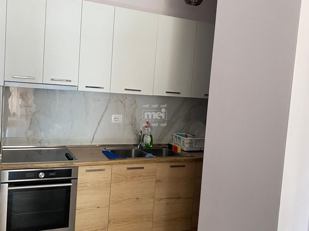 JEPET ME QIRA  APARTAMENT TEK VILA E ZOGUT!