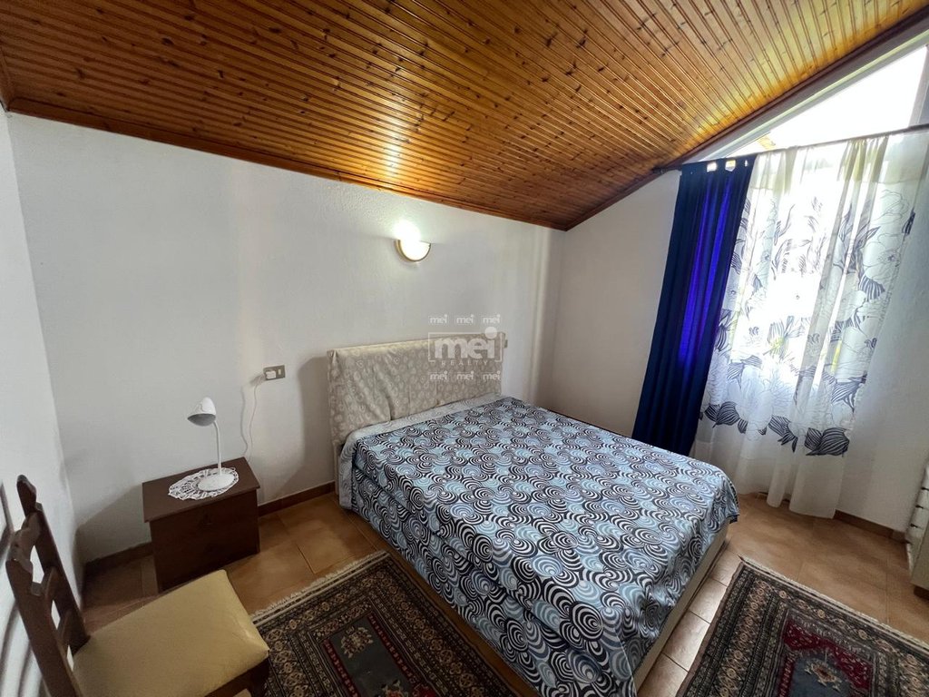 JEPET ME QIRA KATI I DYTE I NJE VILE ME POST PARKIMI TEK LAGJJA E RE!