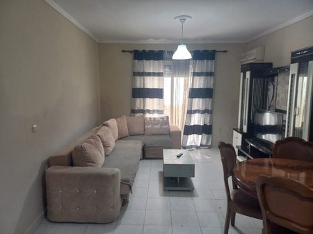 JEPET ME QIRA APARTAMENT 1+1 NE ILIRIA!