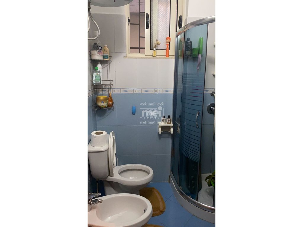 JEPEN  2  APARTAMENTE 1+1 NE SHKEMB   PRANE MAJESTIK !