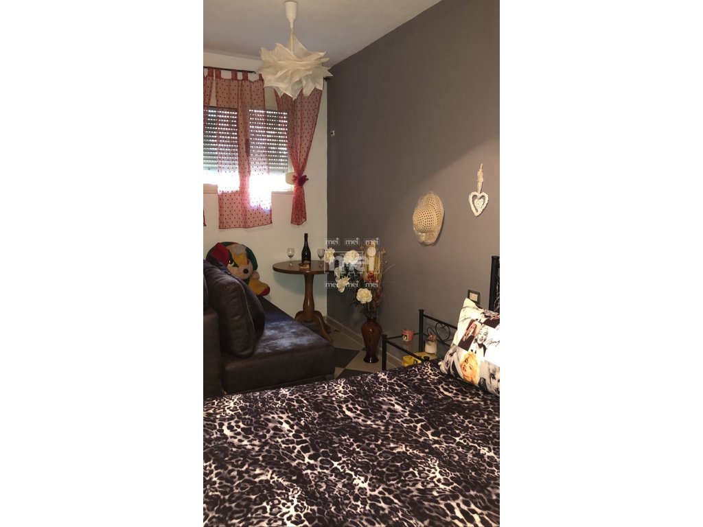 JEPEN  2  APARTAMENTE 1+1 NE SHKEMB   PRANE MAJESTIK !