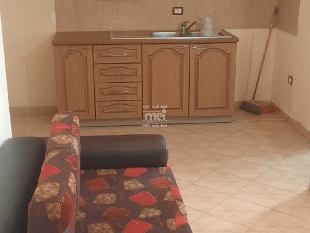 SHITET APARTAMENT 1+1 NE PLAZH !