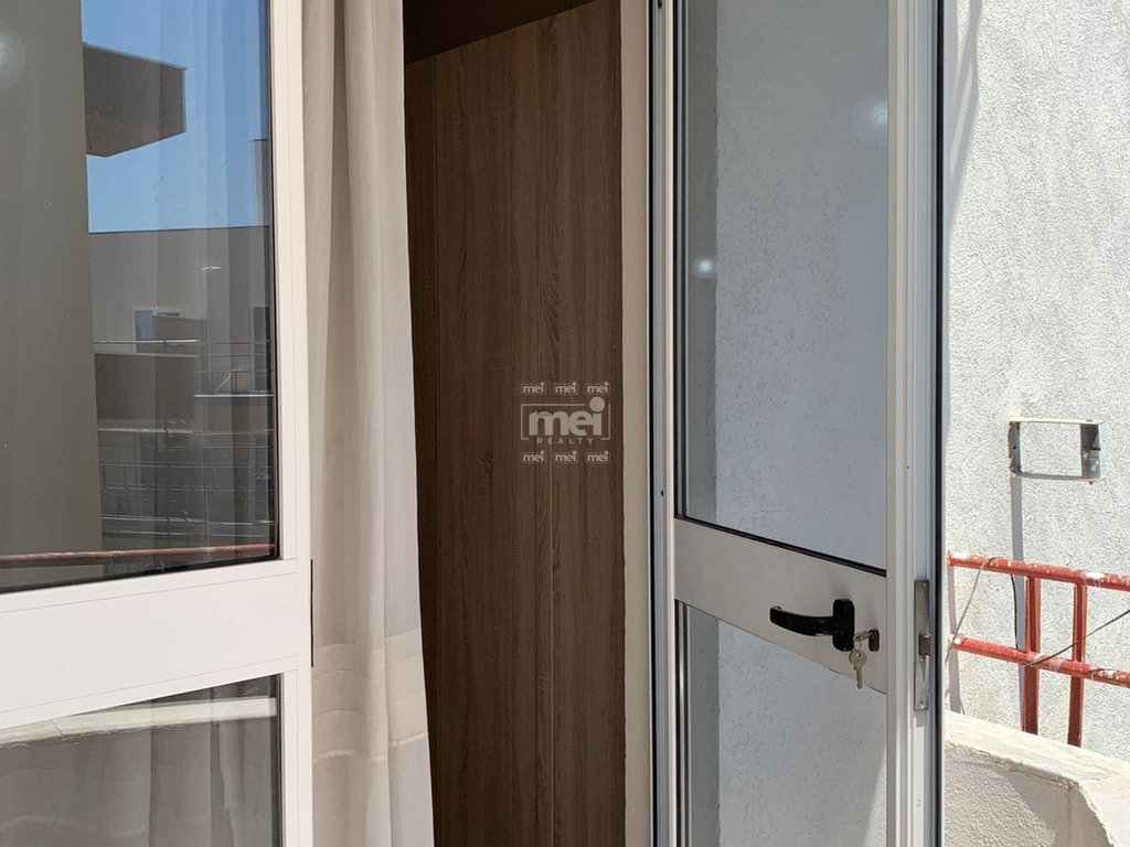 SHITET APARTAMENT 1+1 TEK  MALI ROBIT !