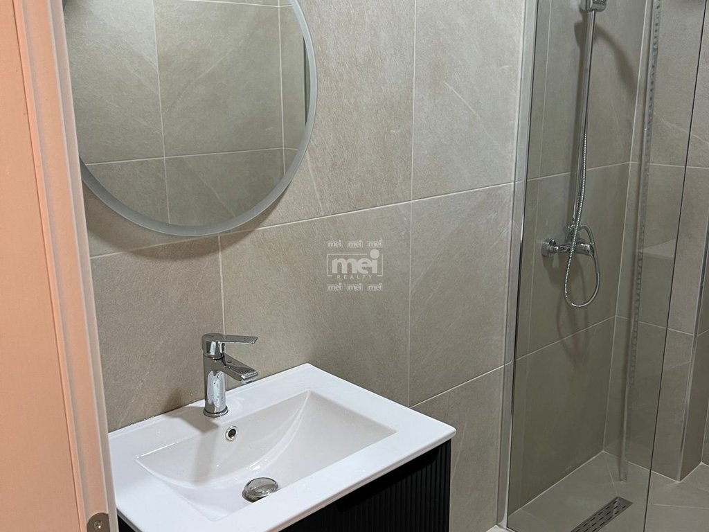 SHITET APARTAMENT 2+1+2 NE GOLEM