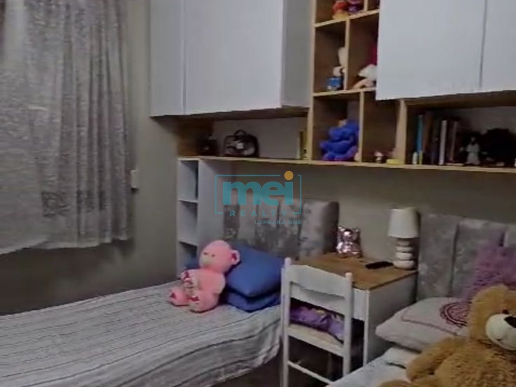 Shitet Super Apartament 2+1 te Fusha e Aviacionit!