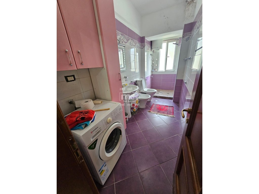 JEPET ME QIRA APARTAMENT 2+1 PRANE GJYKATES!