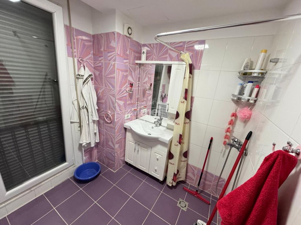 SHITET APARTAMENT 2+1NE VIJ TE PARE ME DETIN PRANE MAJESTIK! 10
