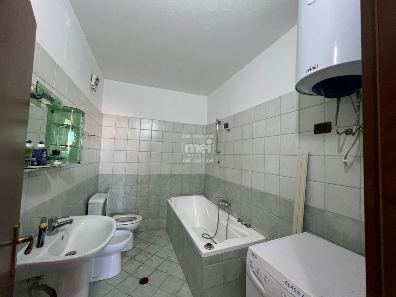 FOR SALE 1+1 APARTMENT IN VOLLGA WITH PARTIAL SEA VIEW!