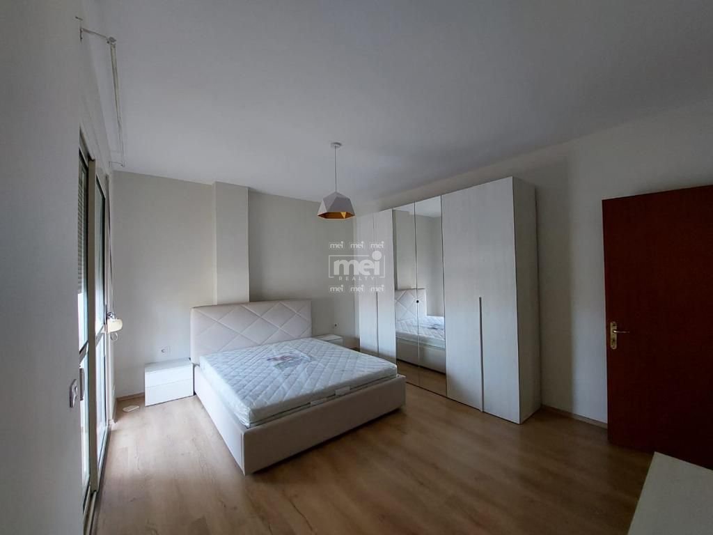 JEPET ME QIRA APARTAMENT 2+1 PRANE MUZEUMIT!