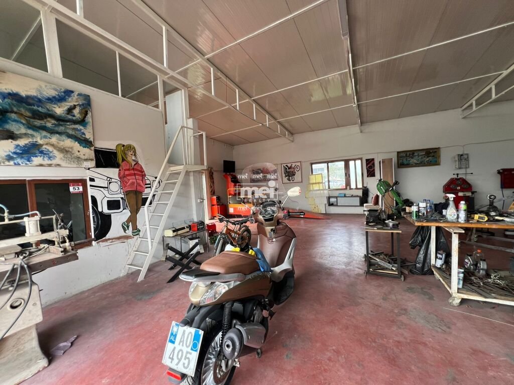 SHITET MAGAZINE TEK ISH KENETA!