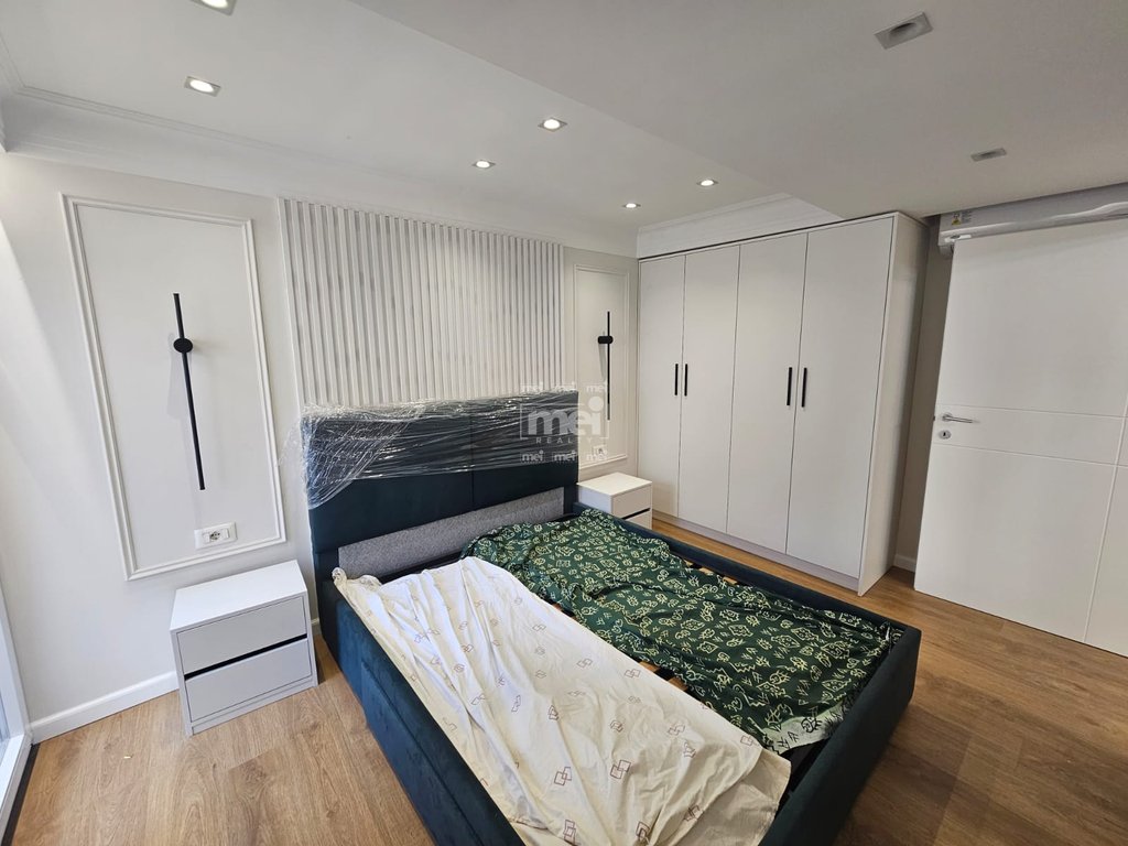 JEPET ME QIRA APARTAMENT 1+1 PRANE FLAGSHIP CENTER!