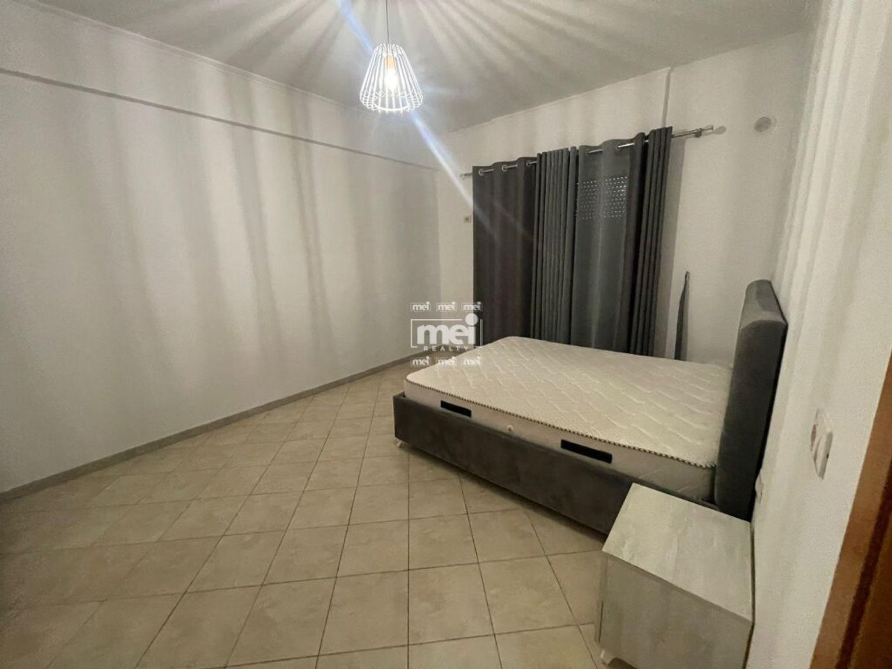 HOTEL FOR RENT NEAR THE KAVAJË ROCK!