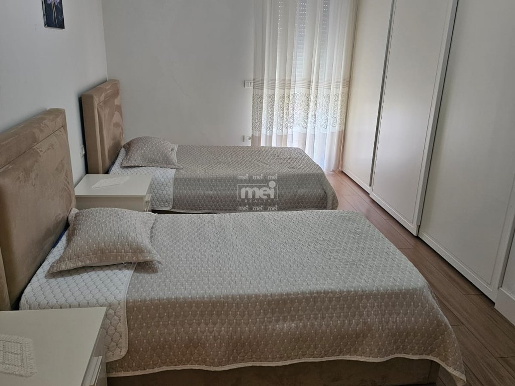 JEPET ME QIRA APARTAMENT 2+1+2 NE QENDER!