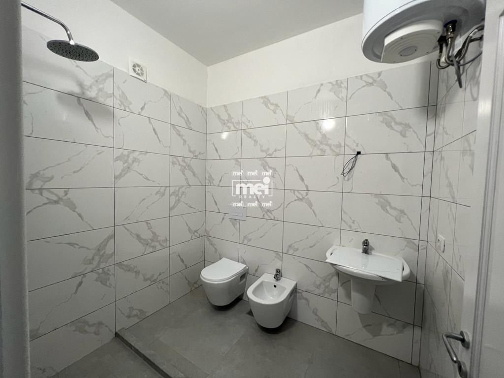 JEPET ME QIRA APARTAMENT 2+1+2 ME PAMJE NGA DETI NE VOLLGA!