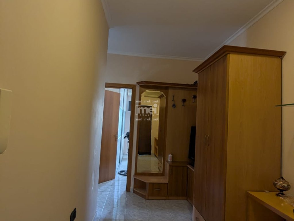 JEPET ME QIRA APARTAMENT 2+1 AFER FLAG SHIP!