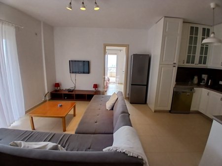 JEPET ME QIRA APARTAMENT 2+1+2 ME PAMJE DETI NE VOLLGA!