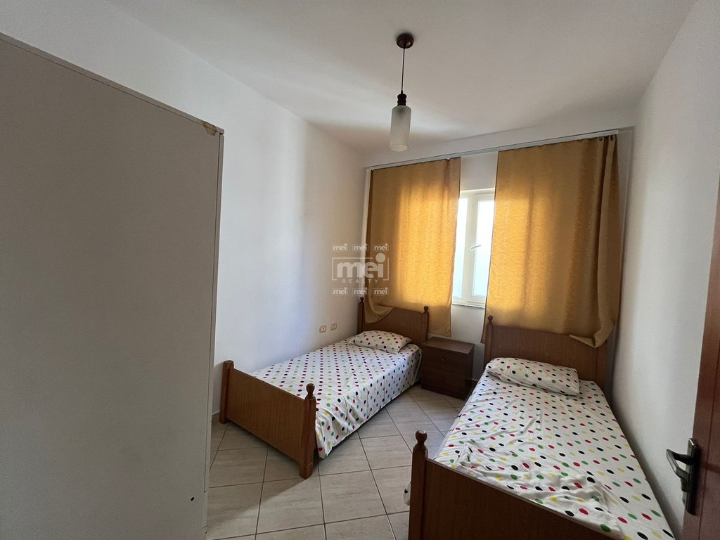 SHITET APARTAMENT 2+1 NE HEKURUDHA!