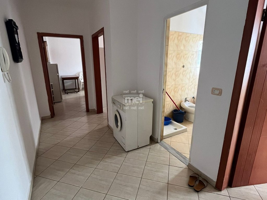SHITET APARTAMENT 2+1 NE HEKURUDHA!
