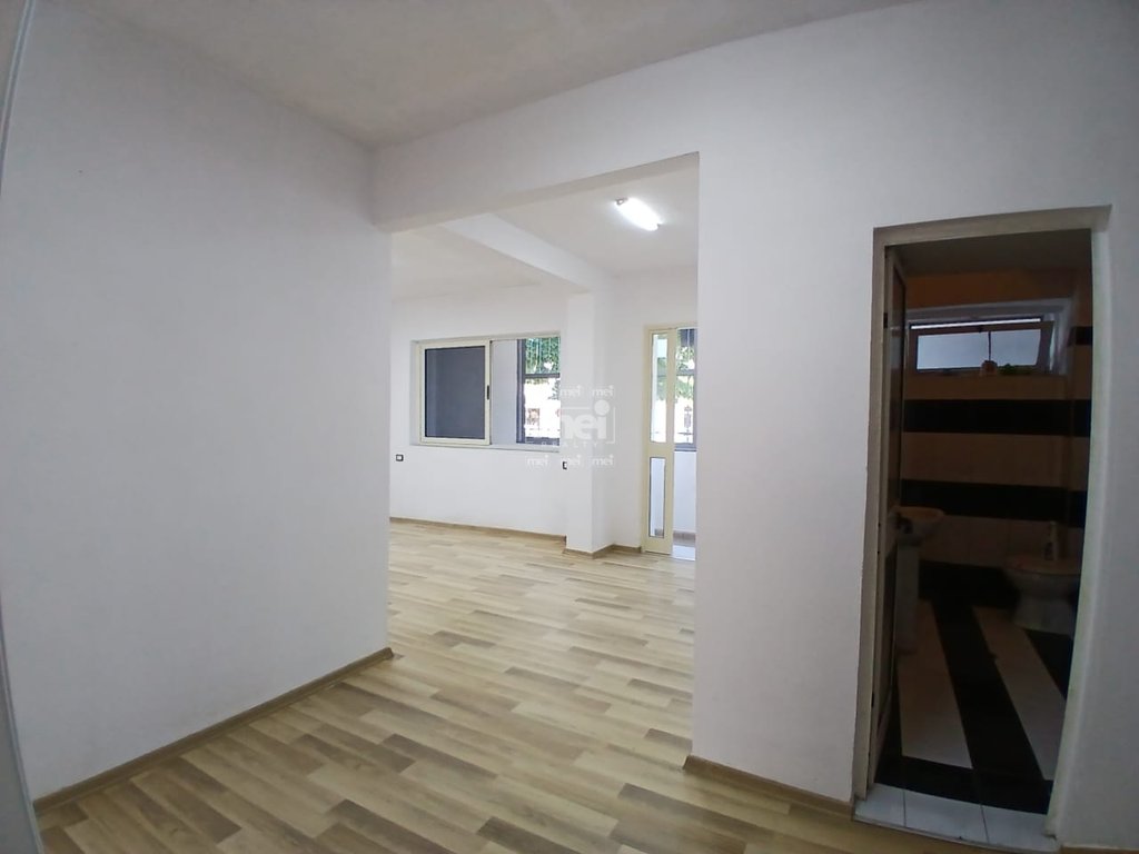 SHITET APARATMENT 2+1 PRANE KAZAZIT!