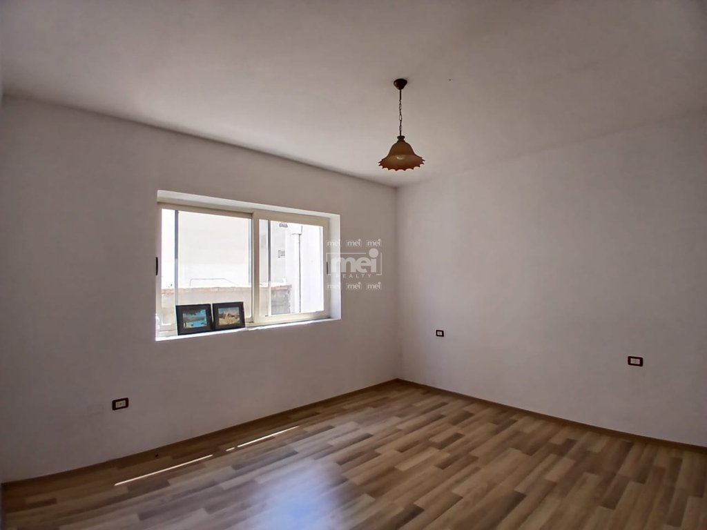 SHITET APARATMENT 2+1 PRANE KAZAZIT!