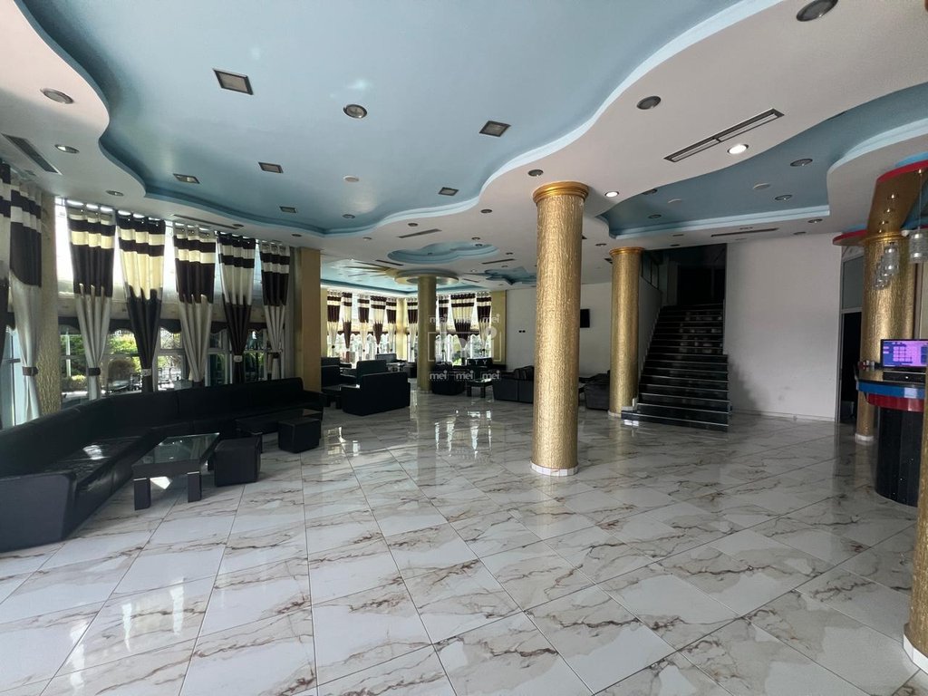JEPET ME QIRA HOTEL NE GOLEM!