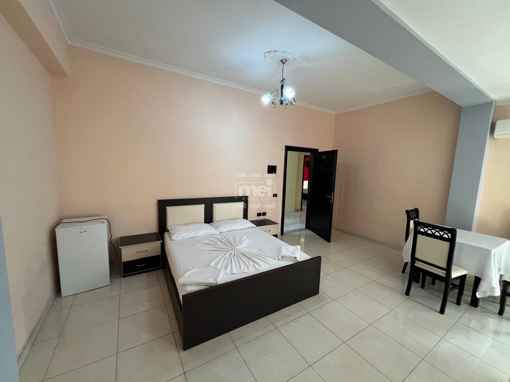 JEPET ME QIRA HOTEL NE GOLEM!