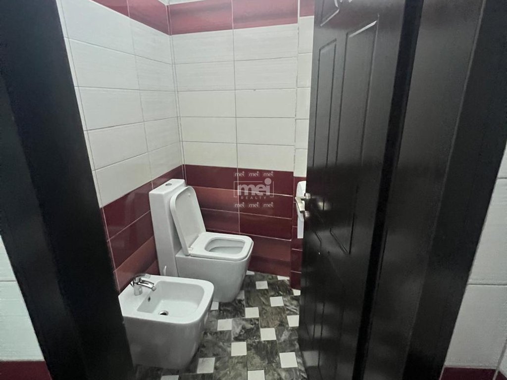 JEPET ME QIRA HOTEL NE GOLEM!