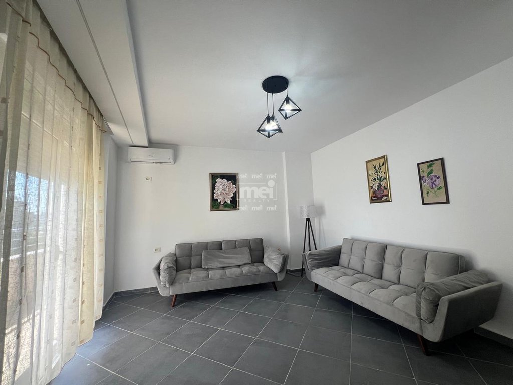 JEPET PER QIRA APARTAMENT 2+1+2 PRANE URES SE DAJLANIT!