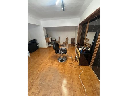 SHITET AMBIENT BIZNESI  PRANE QENDRES!