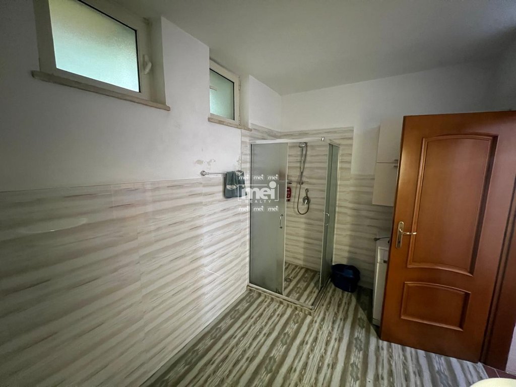 JEPET ME QIRA APARTAMENT 2+1 NE VOLLGA + POST PARKIMI!