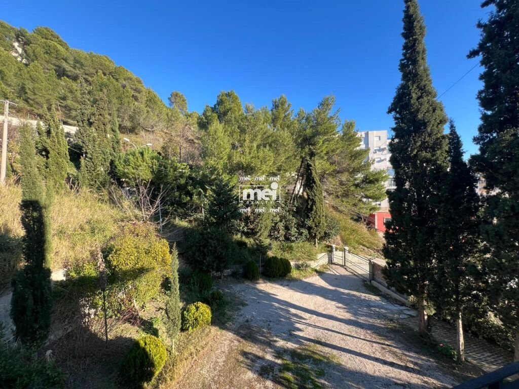 JEPET ME QIRA APARTAMENT 2+1 NE VOLLGA + POST PARKIMI!