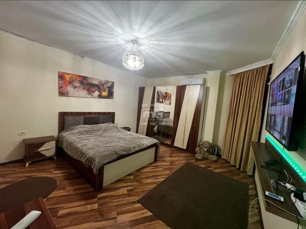 JEPET APARTAMENT ME QIRA 1+1 NE GOLEM!
