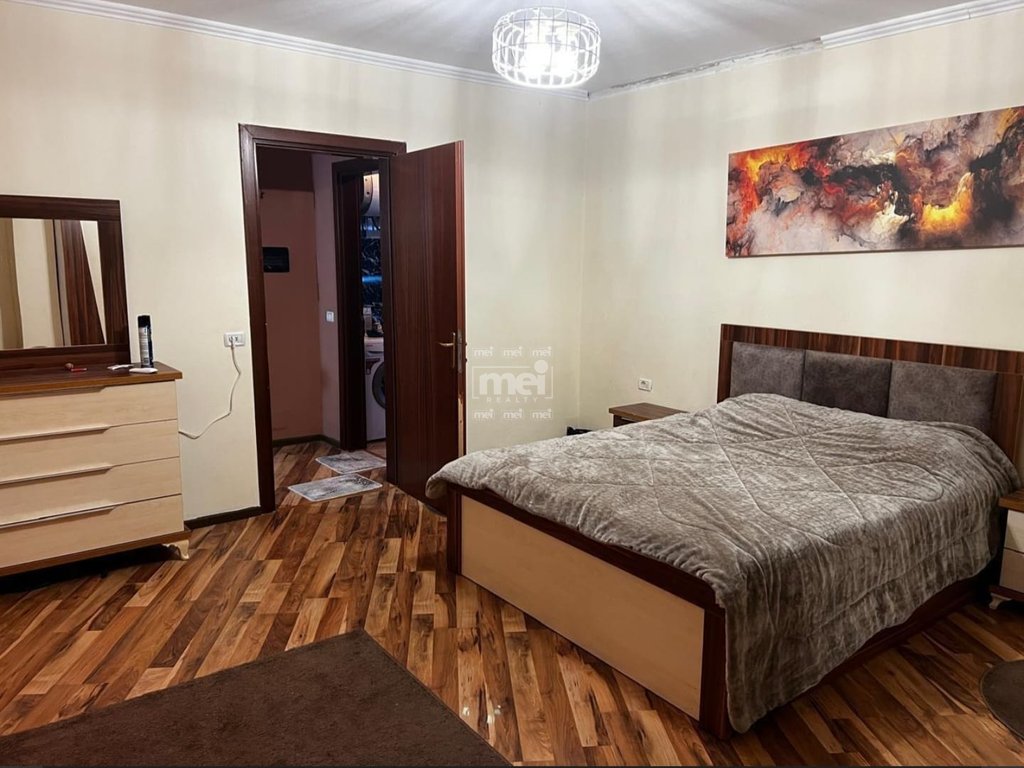 JEPET APARTAMENT ME QIRA 1+1 NE GOLEM!