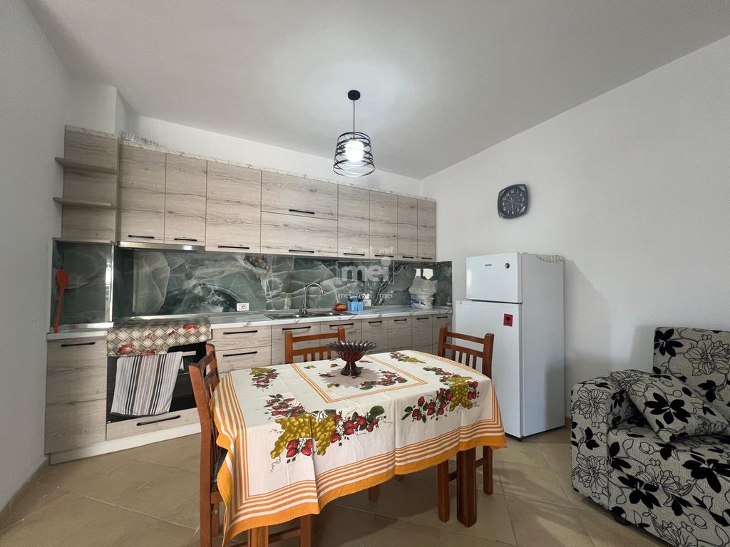 JEPET PER QIRA APARTAMENT 2+1+2 PRANE URES SE DAJLANIT!
