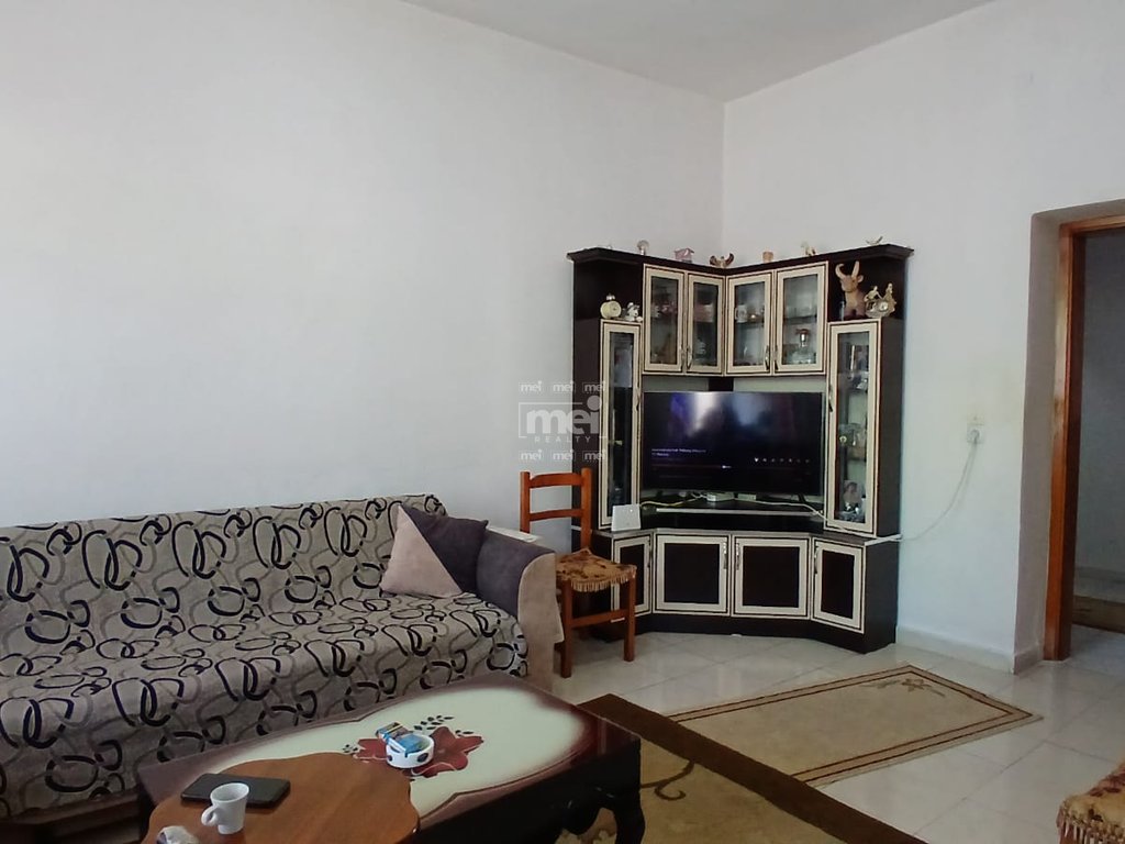 SHITET APARTAMENT  4+1 NE SHKOZET!