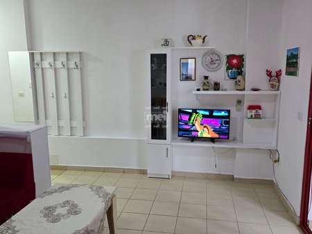 JEPET ME QIRA APARTAMENT 1+1 NE SHKEMB KAVAJE!